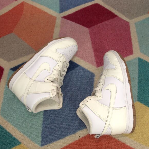 Nike Dunk High Sail Gum (W) - Picture 5 of 7